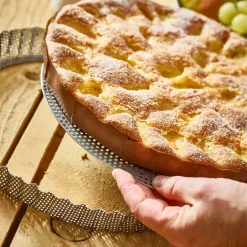 Online De Buyer Pie form with removable base, Ø28 cm Silver-coloured