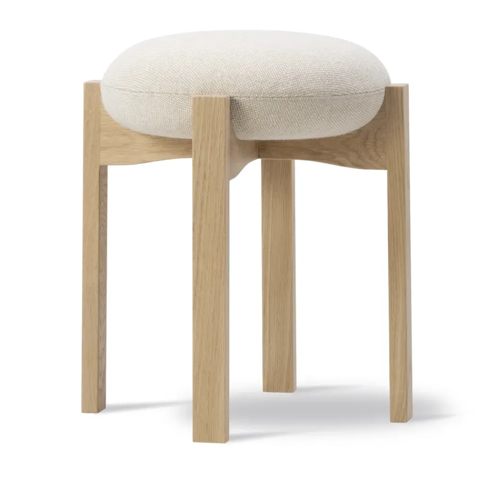 Stools^Fredericia Furniture Pioneer low stool, Hallingdal 200-lacquered oak Beige