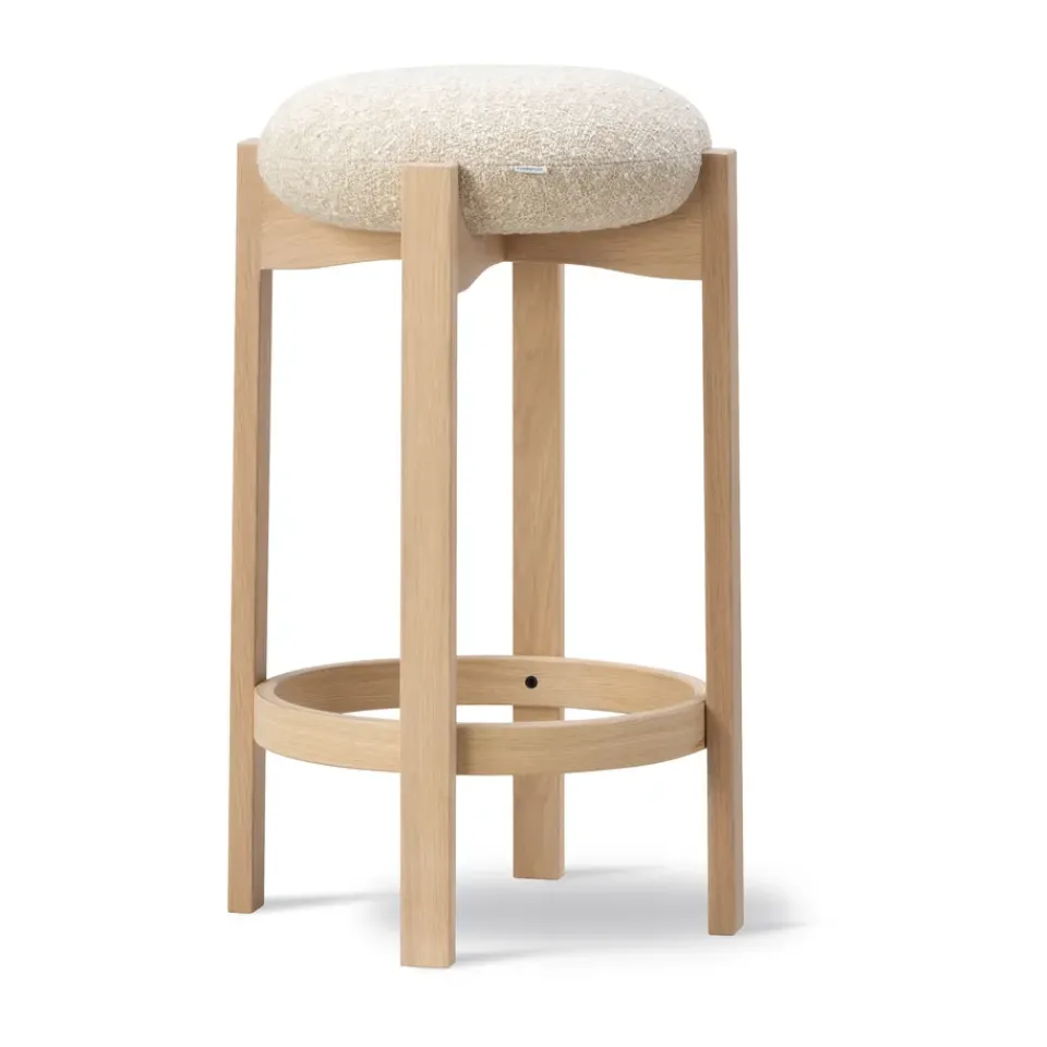 Bar Stools^Fredericia Furniture Pioneer stool high, Zero 0001-lacquered oak Beige