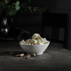 Serving Bowls^Pillivuyt Plissé bowl oval, White
