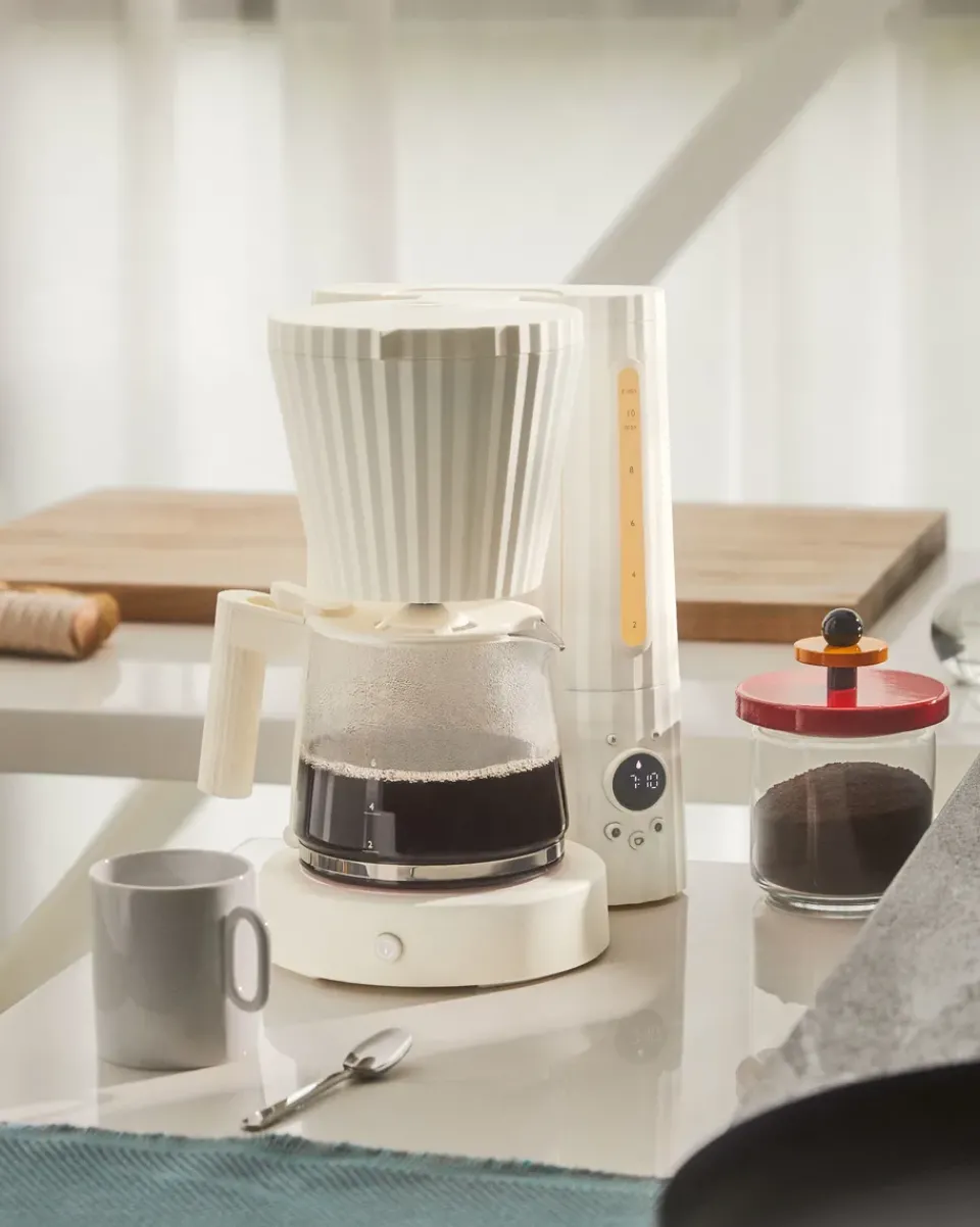 New Alessi Plissé coffee maker, Black