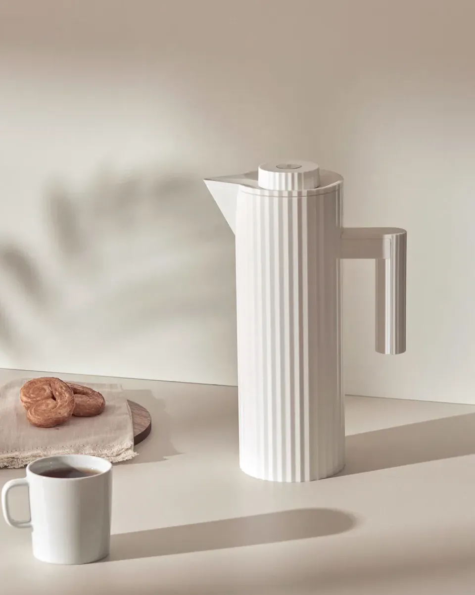 Thermoses^Alessi Plissé thermos jug 1 L, White