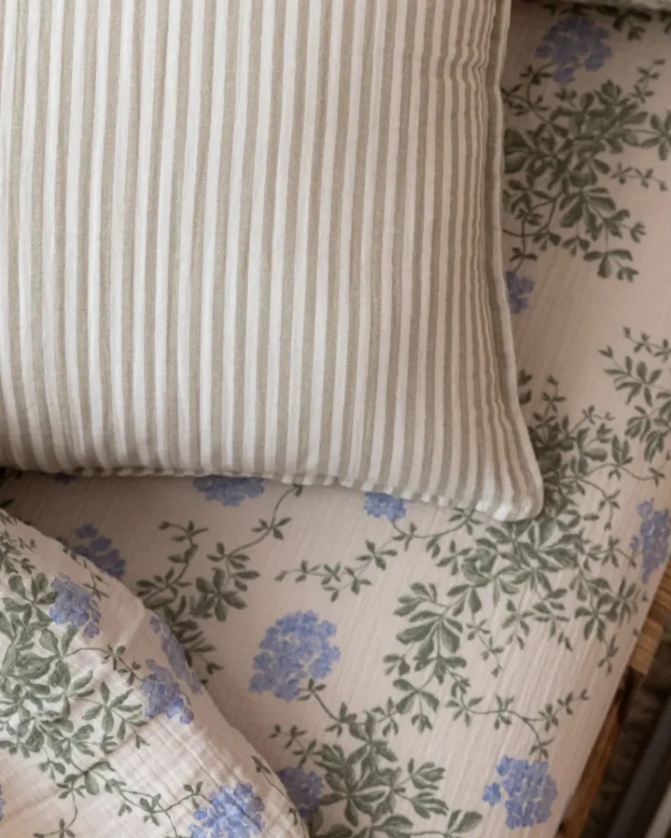 Bed Sheets^Garbo&Friends Plumbago Muslin fitted sheet, 180x200x30 cm Blue