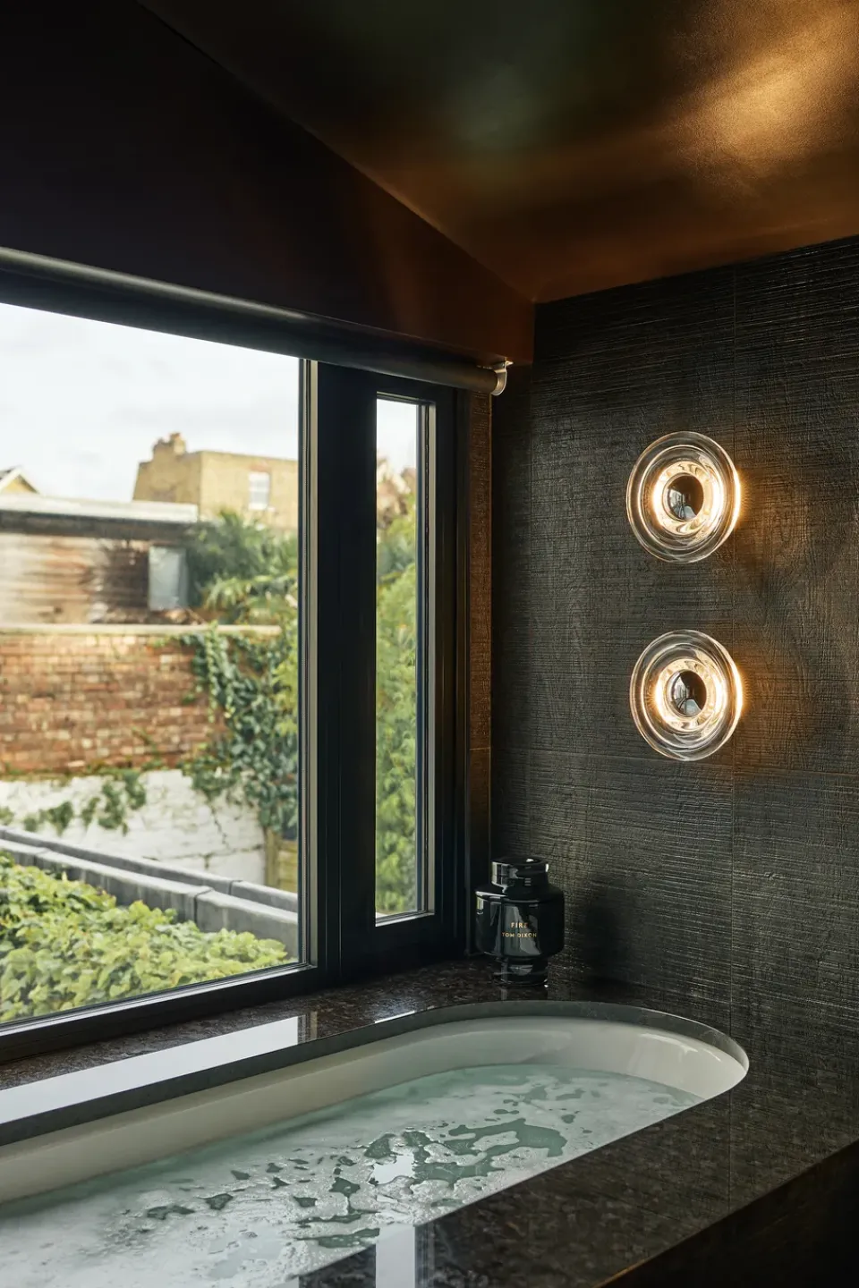Reading Lamps|Wall Lights^Tom Dixon Press Surface wall lamp mini LED 21,5 cm, Clear Transparent