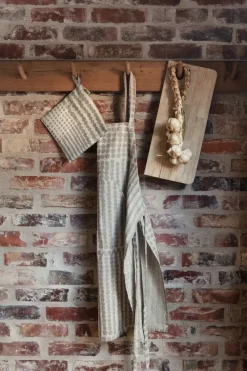 Oven Mitts, Gloves & Pot Holders^Almedahls Pricktyg oven mitt 23x23 cm, Natural-taupe Beige