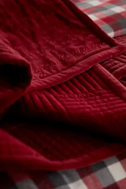 Lexington Quilted Cotton Velvet Star throw 160x240 cm, Red