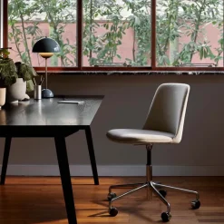 Office Chairs^&Tradition Rely HW31 office chair, Hallingdal 200-aluminium base White