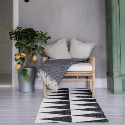 Clearance Scandi Living Rime rug black, 70x200 cm BlackWhite