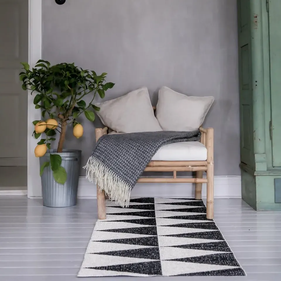 Clearance Scandi Living Rime rug black, 70x200 cm BlackWhite