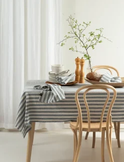 Hot Himla Riviera tablecloth 145x330 cm, Azure Blue