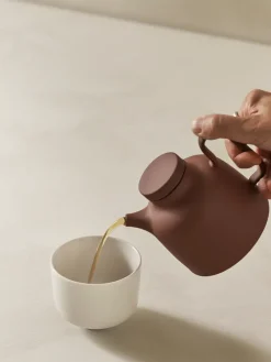 Hot Design House Stockholm Sand teapot 65 cl, clay Red