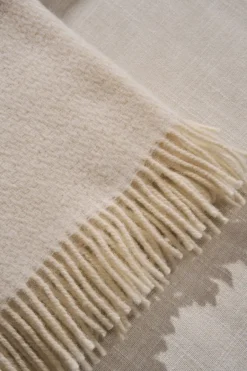 Wool Blankets & Throws^Scandi Living Sandstone wool throw 130x180 cm, Cream White