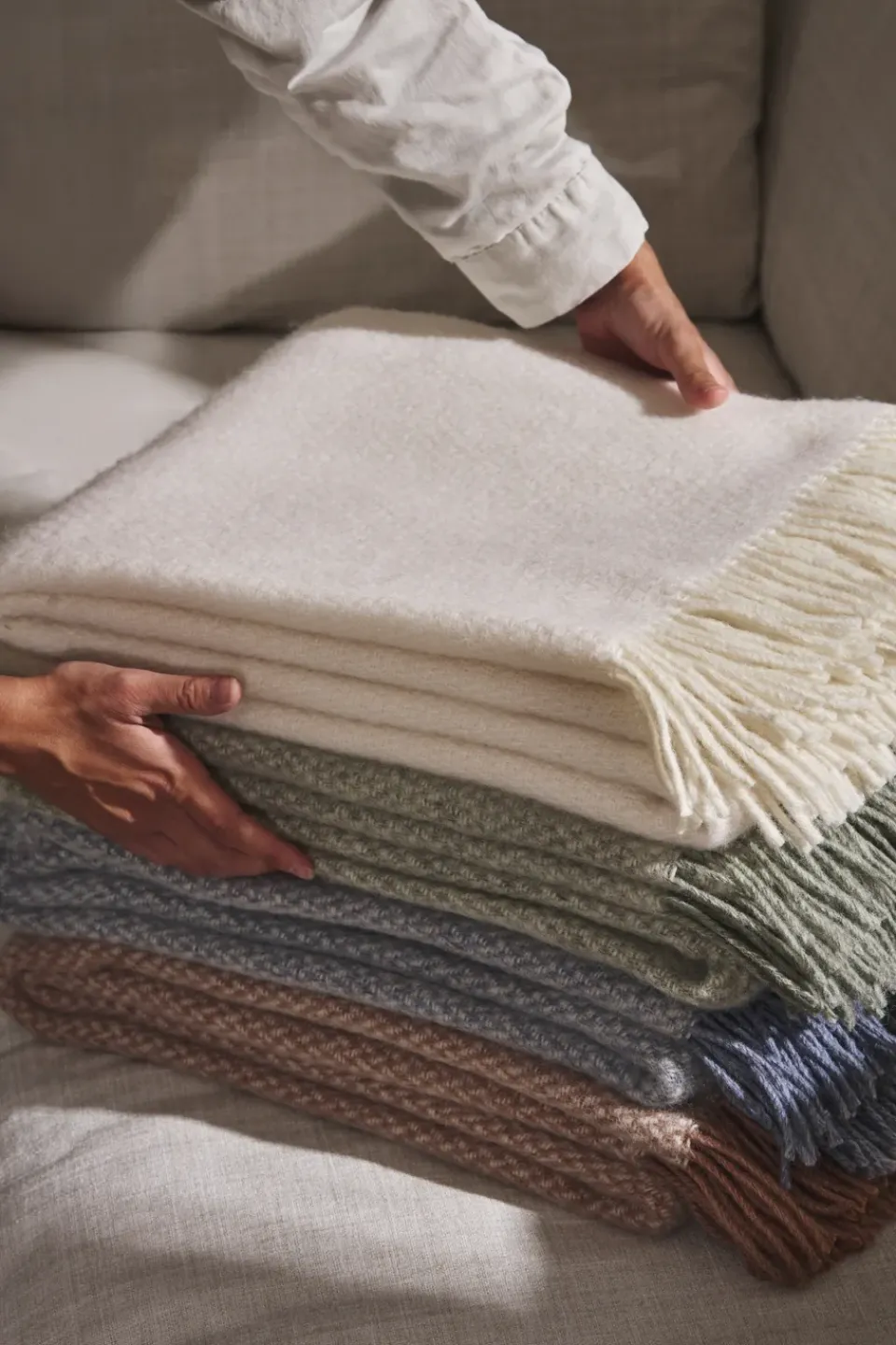 Wool Blankets & Throws^Scandi Living Sandstone wool throw 130x180 cm, Cream White