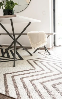 Outlet Brita Sweden Sapmi plastic rug 170x250 cm, sparkle BeigeMulti