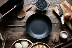 Cast Iron Pans|Frying Pans & Skillets^Satake frying pan in lightweight cast iron ceramic, 30 cm Black