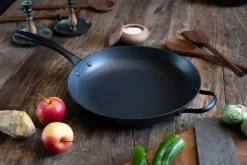 Online Satake frying pan in lightweight cast iron ceramic, 32 cm Black