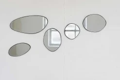 Hot Serax mirror S 45x47 cm, Black