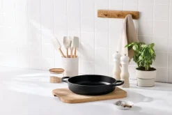 Cast Iron Casserole Pots|Cooking Pots & Casserole Dishes^Le Creuset Signature Everyday Pot 28 cm, Matte Black
