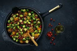 Cast Iron Pans^Victoria Signature Frying Pan Polished Cast Iron 30 cm, Black