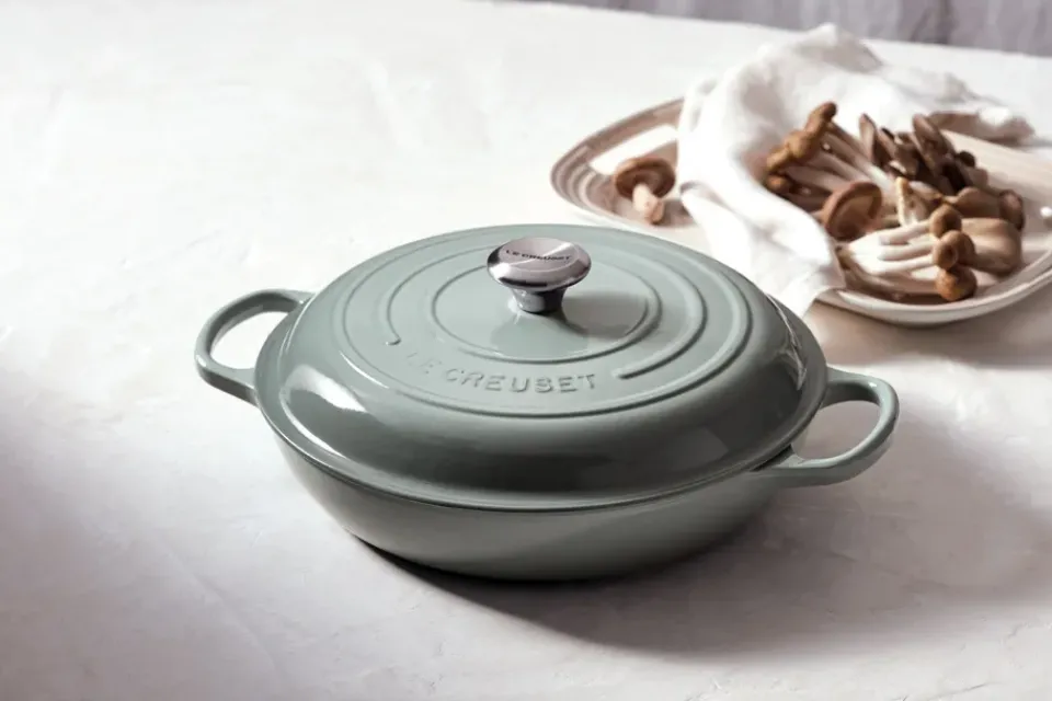 Clearance Le Creuset Signature shallow casserole 3.5 l, Sea Salt Blue