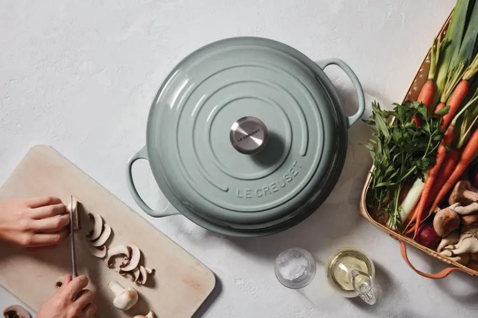 Clearance Le Creuset Signature shallow casserole 3.5 l, Sea Salt Blue