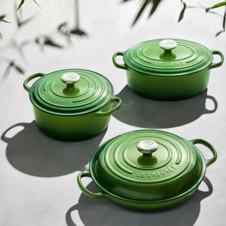 Cast Iron Casserole Pots^Le Creuset Signature shallow casserole 3.5 l, Bamboo Green