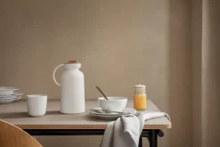 Thermoses^Eva Solo Silhoutte thermos jug 1 L, White