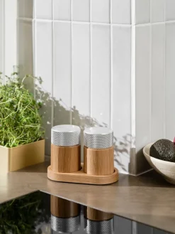 Gejst Sina salt and pepper mill 6 cm, Oak-steel Beige