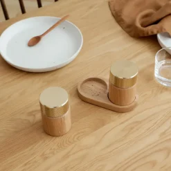 Salt & Pepper Shakers^Gejst Sina salt and pepper mill 6 cm, Oak-brass Beige
