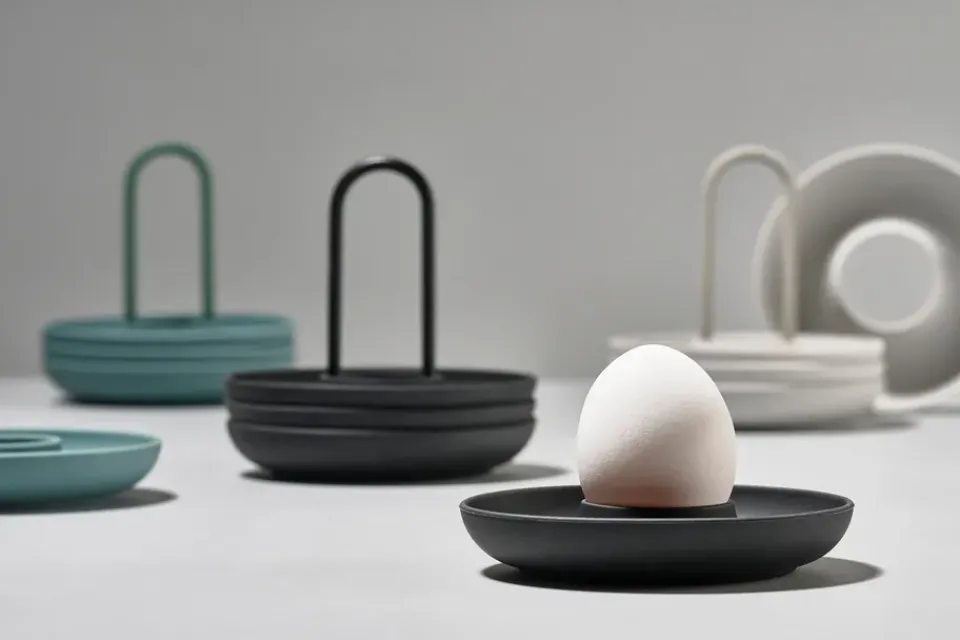Zone Denmark Singles egg cup 4-pack with holder, Black