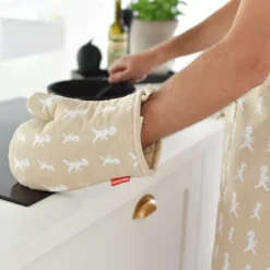 Oven Mitts, Gloves & Pot Holders^Solstickan Design Solstickan oven glove 22x30 cm, Sand Beige