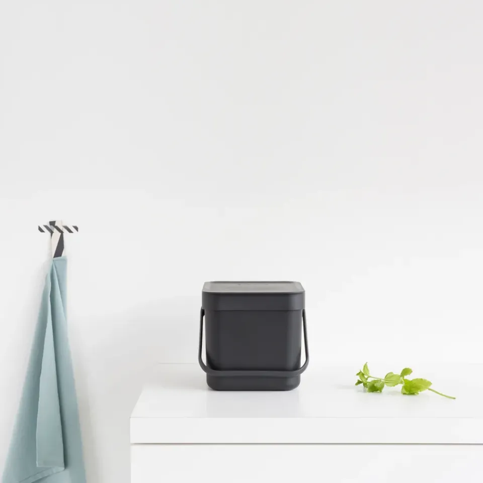 Outlet Brabantia Sort & Go waste bin 6 l., Grey