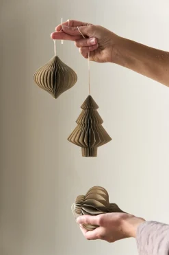 Christmas Decorations^Scandi Living Spira baubles 4-pack, Natural Beige