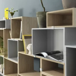 Shelves & Shelving Systems|Shelves & Shelving Systems^Muuto Stacked 2.0 shelving with back plate, medium, oak Brown