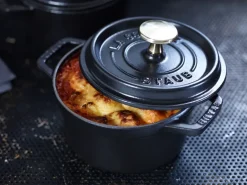 STAUB La Cocotte round pot cast iron 0.8 L, Black