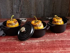 STAUB La Cocotte round pot cast iron 0.8 L, Black