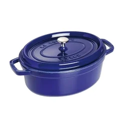 Clearance STAUB oval casserole dish. Three layers of enamel 4.2 l, dark Blue
