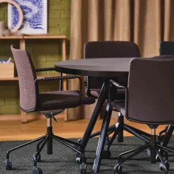 Office Chairs^Swedese Stella office chair can be raised/lowered with tilt, Leather elmosoft 99999 , chrome stand, leather-covered armrests, flexible back Black