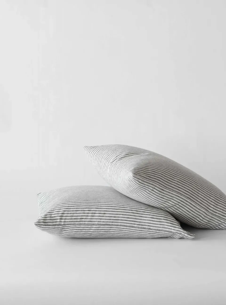 Pillow Cases^Tell Me More Stonewashed linen pillowcase 50x60 cm 2-pack, Grey-white GreyWhite