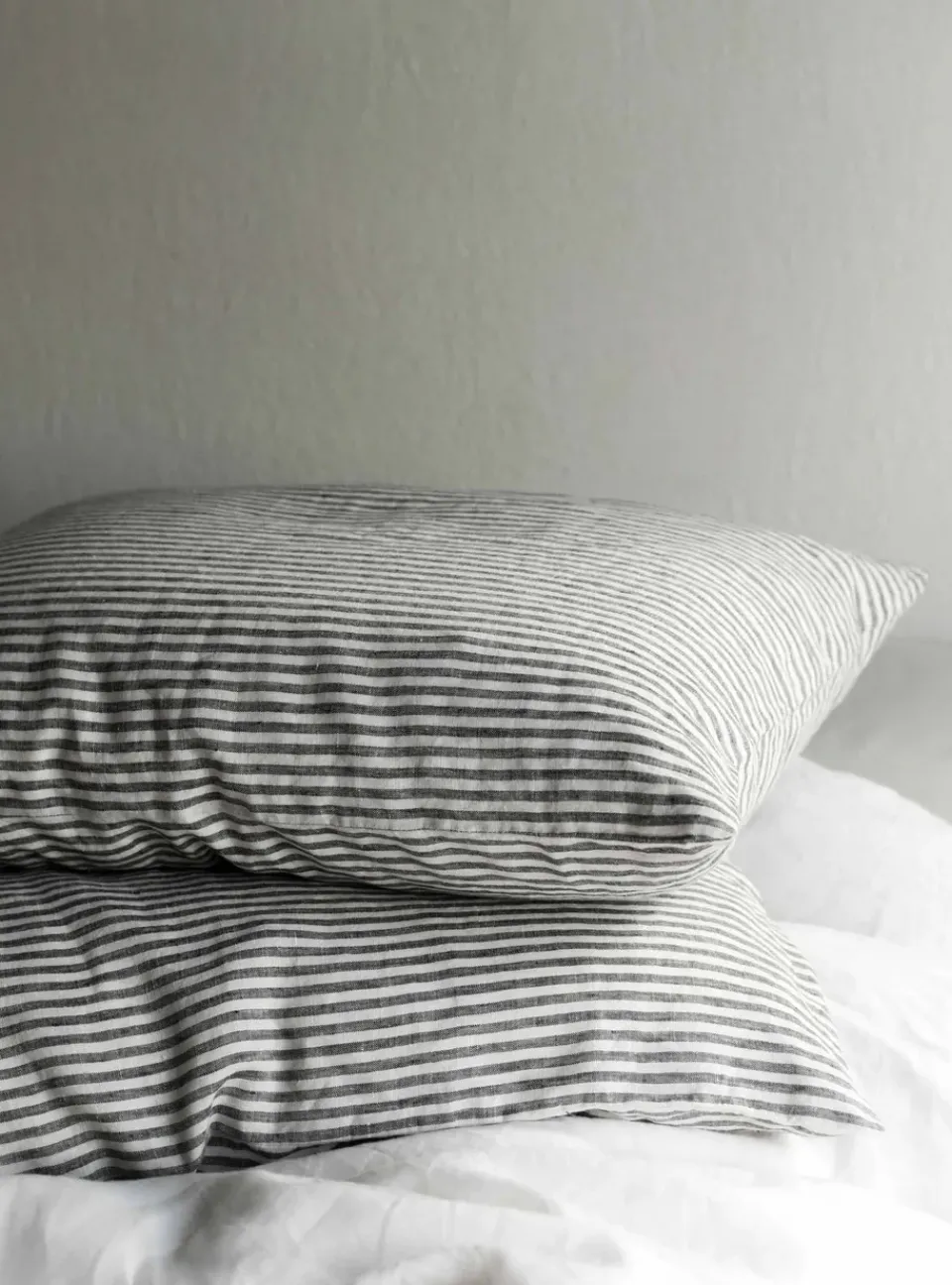 Pillow Cases^Tell Me More Stonewashed linen pillowcase 50x60 cm 2-pack, Grey-white GreyWhite