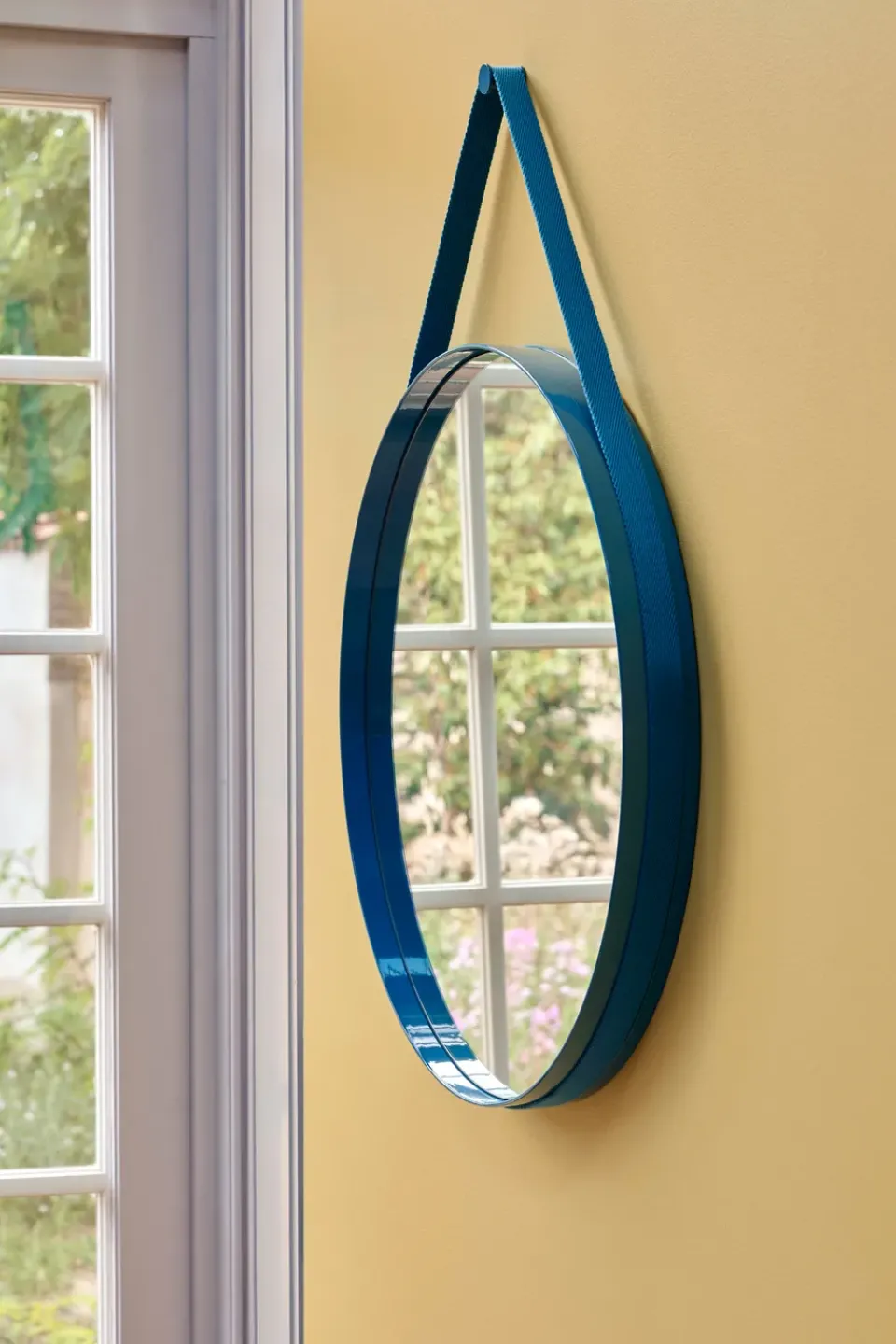 Sale HAY Strap Mirror Ø70 cm, Blue