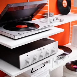 Hot String media shelf, , 58x47 cm White