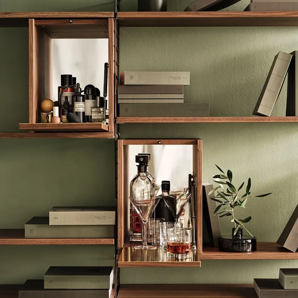 Best String schnapps cabinet, Walnut, inside of door stainless steel plate, mirrored glass back piece Brown