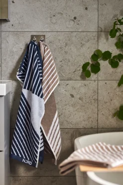 Towels^NJRD Stripes towel 50x70 cm, Beige