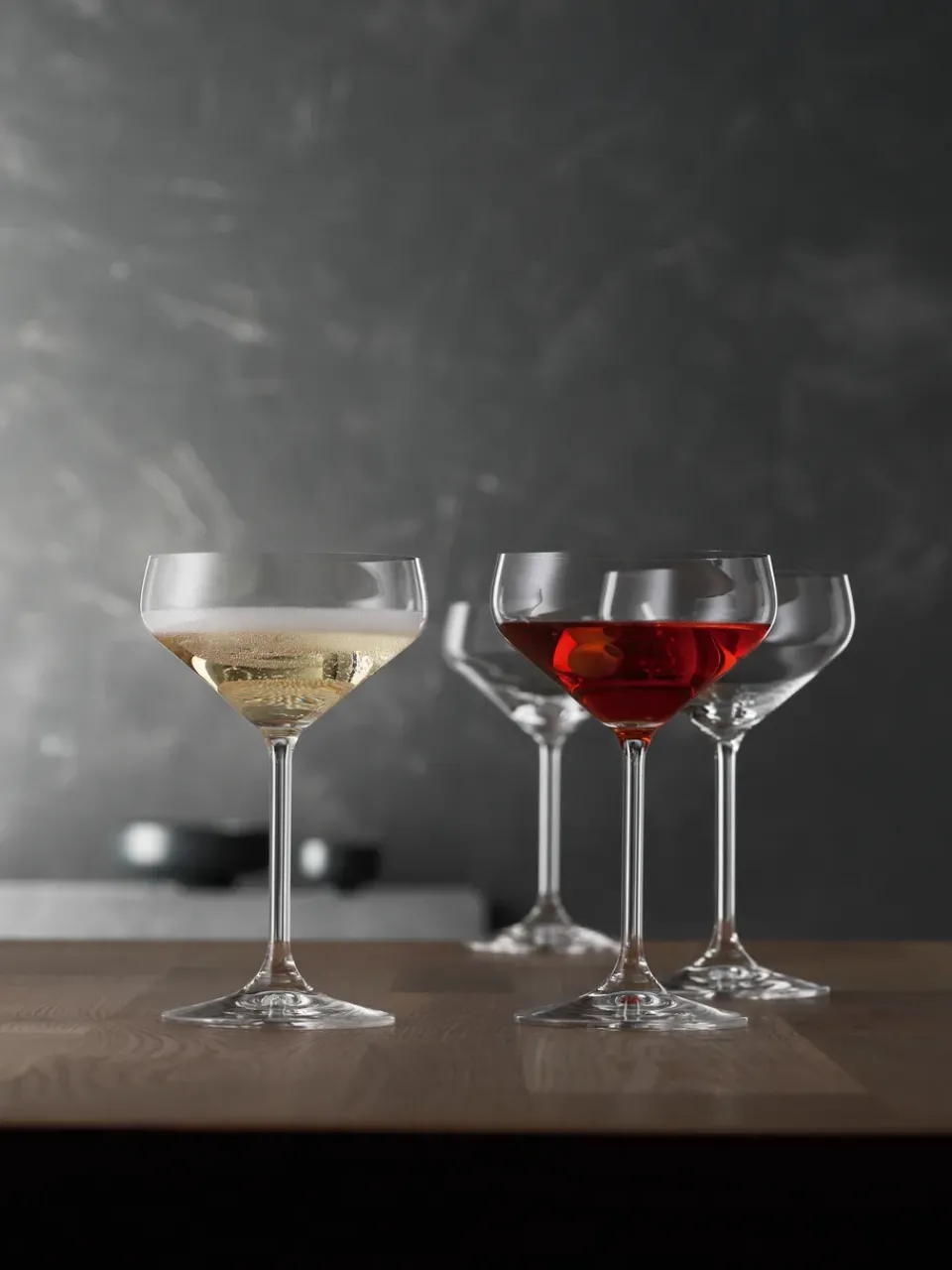Cocktail & Martini Glasses|Long Drink & Highball Glasses^Spiegelau Style coupe glass 4-pack, 29 cl Transparent