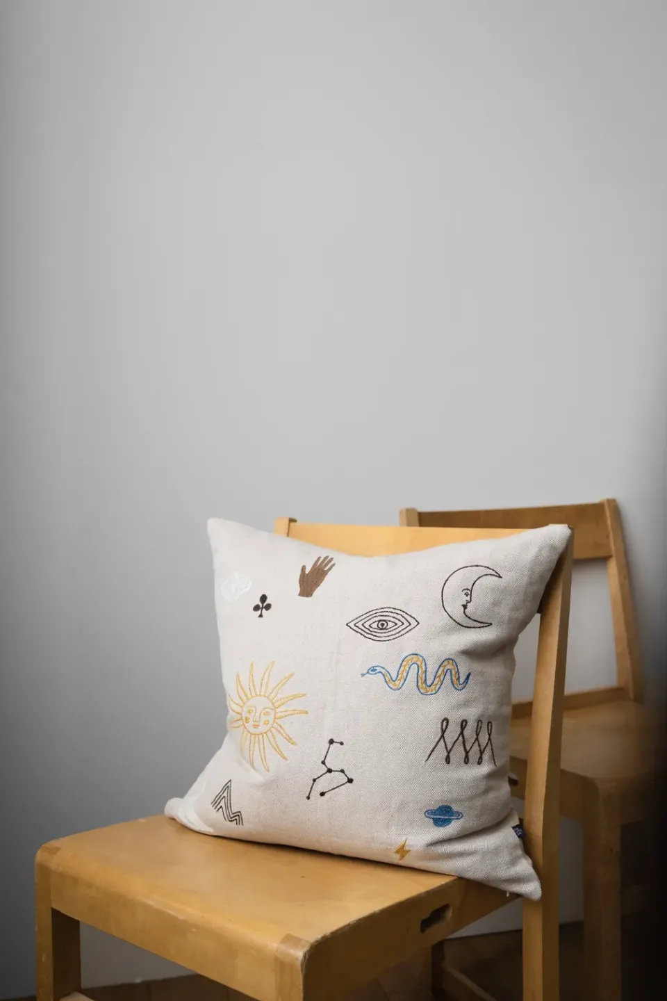 Best Fine Little Day Symbol pillowcase 48x48 cm, Natural Beige