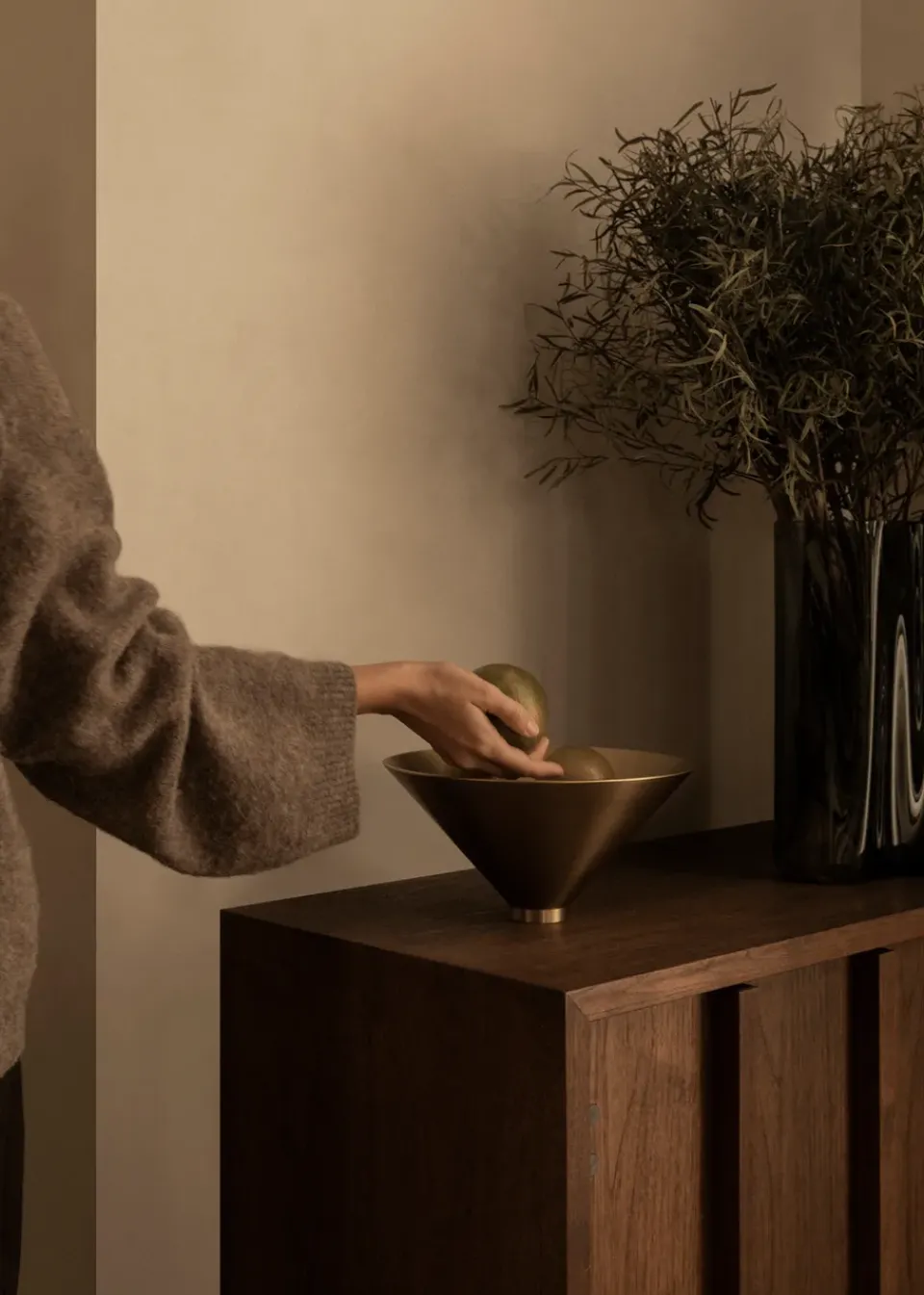 Decorative Bowls^Audo Copenhagen Taper bowl Ø26 cm, Brass Gold-coloured
