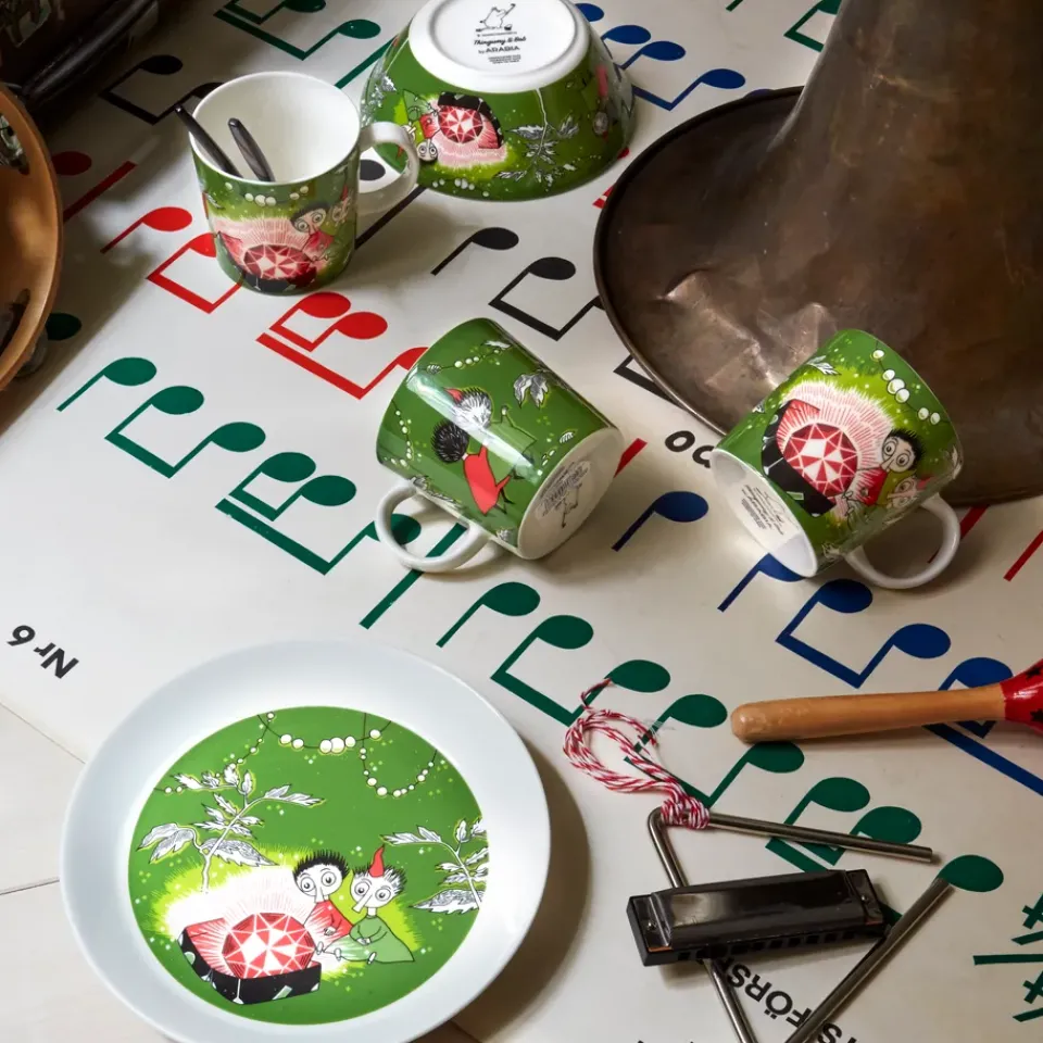 Hot Moomin Arabia Thingumy & Bob King's Ruby Moomin mug, Green