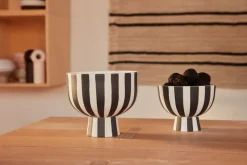 OYOY Toppu bowl Ø15 cm, Black-white BlackWhite