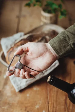 Dorre Vale Bottle Opener corkscrew 11x6.4x1 cm, -silver Black